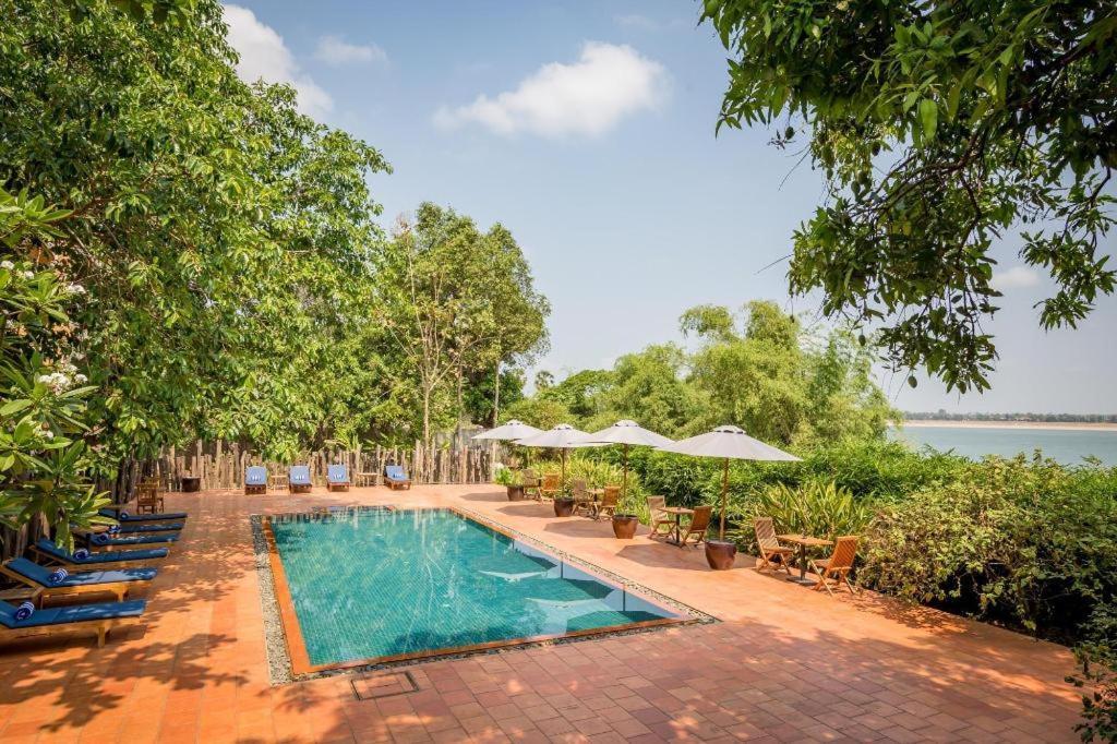 Le Relais De Chhlong Hotel Kratyeh Kültér fotó