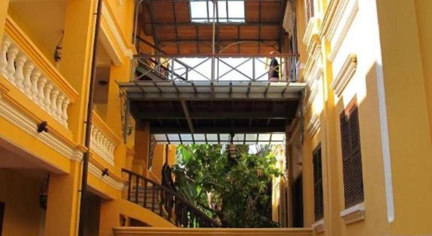 Le Relais De Chhlong Hotel Kratyeh Kültér fotó